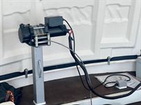 sold-turatello-race-shuttle