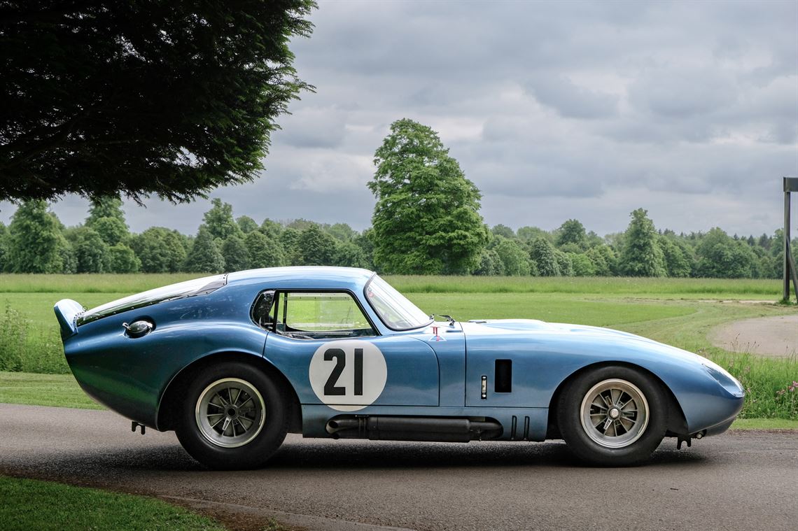 2011-shelby-american-cobra-daytona-by-kirkham