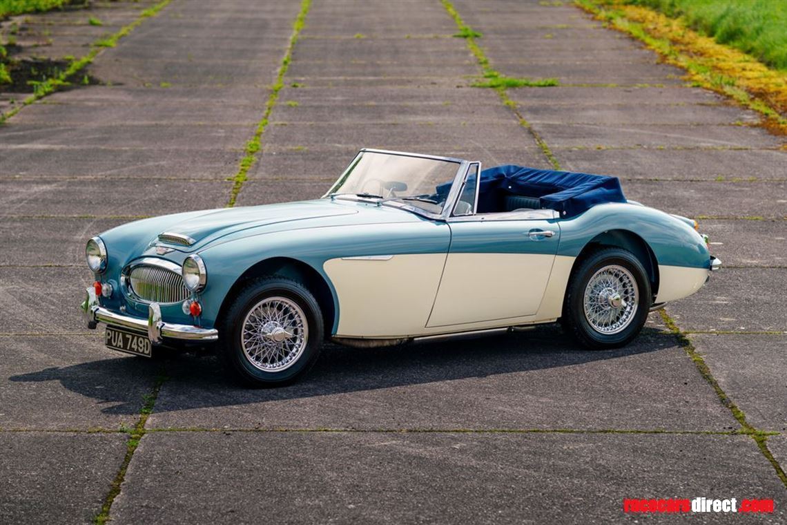 1966-austin-healey-3000-mkiii