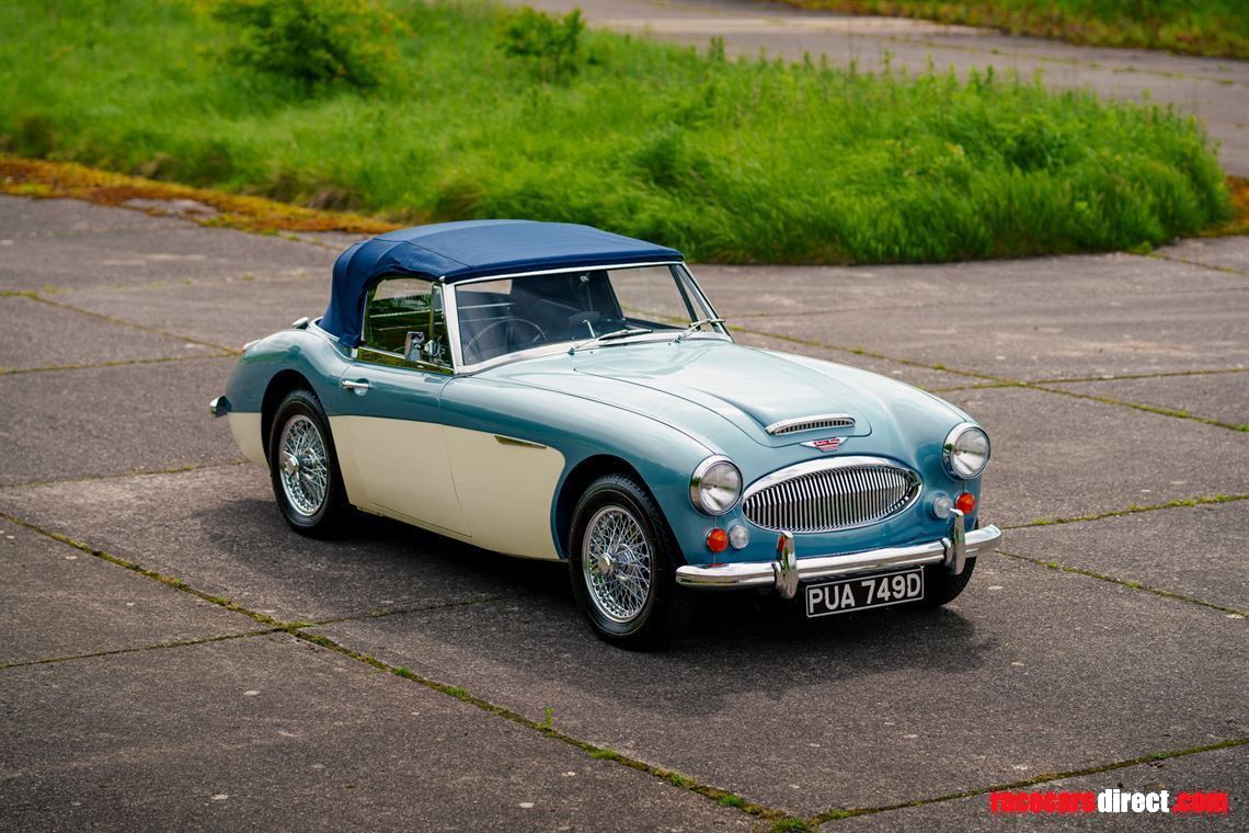 1966-austin-healey-3000-mkiii