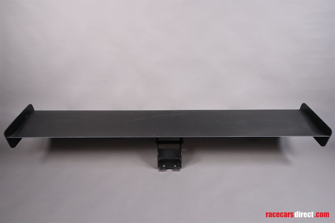 carbon-rear-wing-sports-race-car-group-c