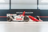 indy-car-lola-t8900-running-car