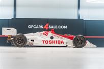 indy-car-lola-t8900-running-car