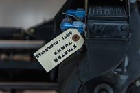 indy-car-lola-t8900-running-car