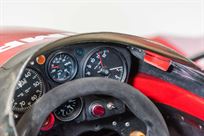 indy-car-lola-t8900-running-car