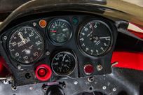 indy-car-lola-t8900-running-car