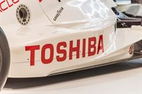 indy-car-lola-t8900-running-car