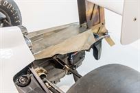 indy-car-lola-t8900-running-car