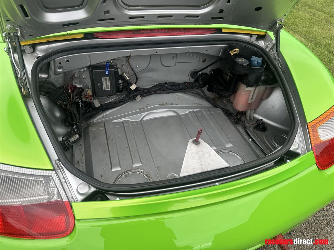 porsche-boxster-s-986-race-car