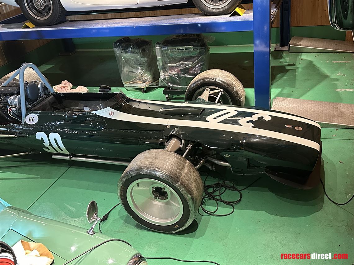 1967-cooper-t86---maserati-formula-one-car