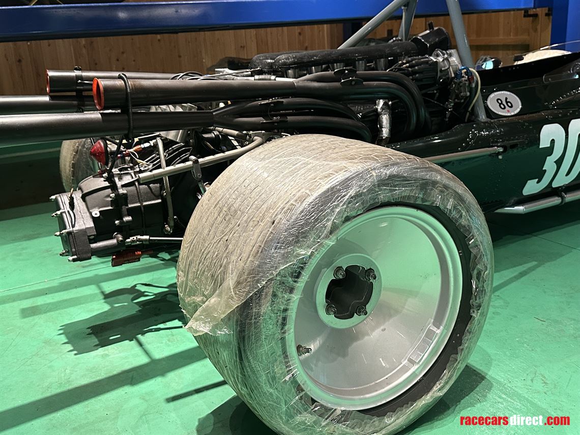 1967-cooper-t86---maserati-formula-one-car