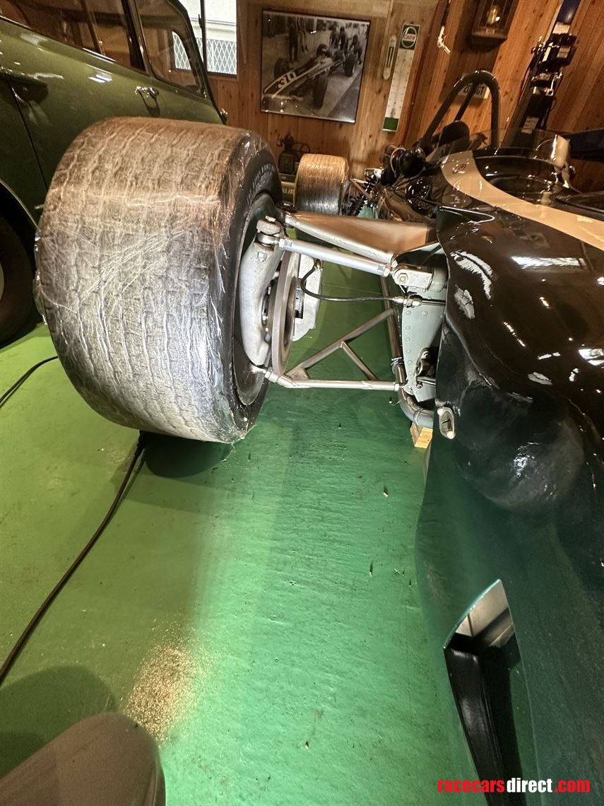 1967-cooper-t86---maserati-formula-one-car