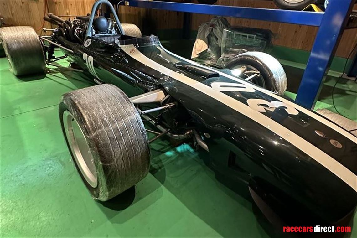 1967-cooper-t86---maserati-formula-one-car