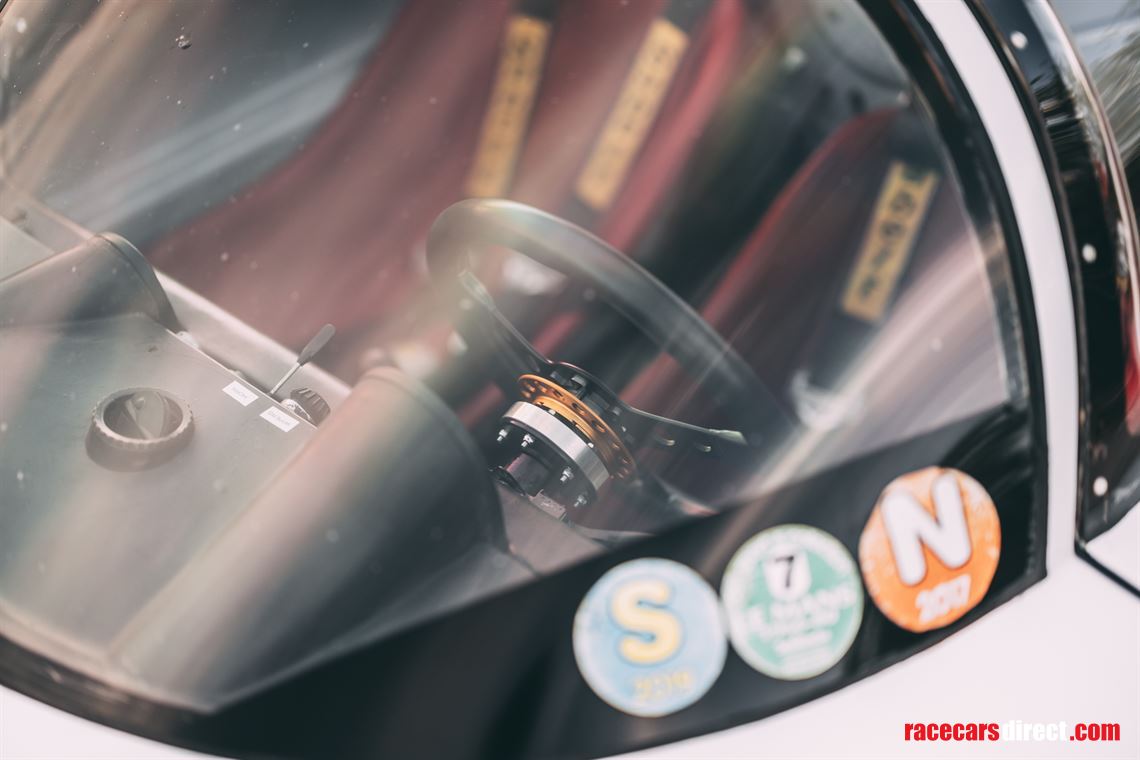 porsche-906-carrera-6