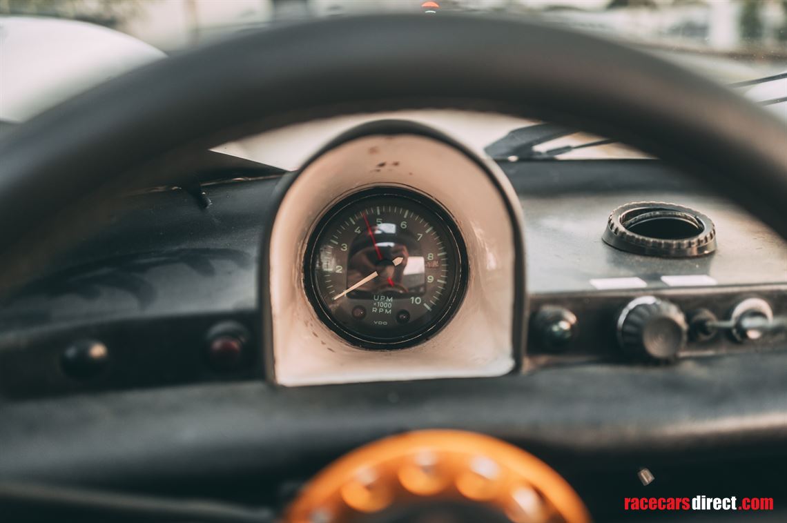 porsche-906-carrera-6