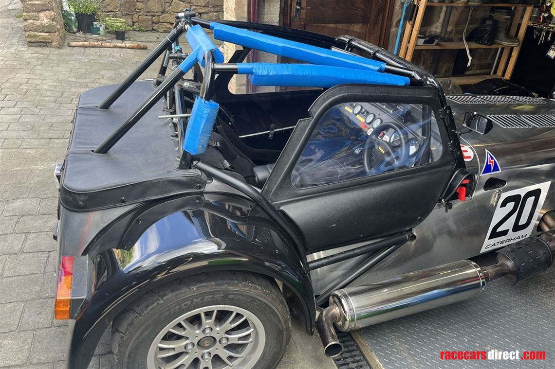 fantastic-2023-caterham-academy-car