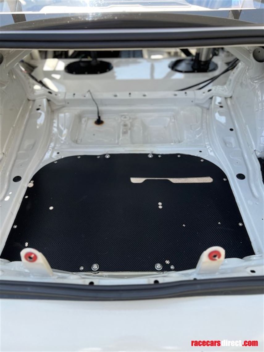 bmw-m3-gt4-genuine-factory-motorsport-car