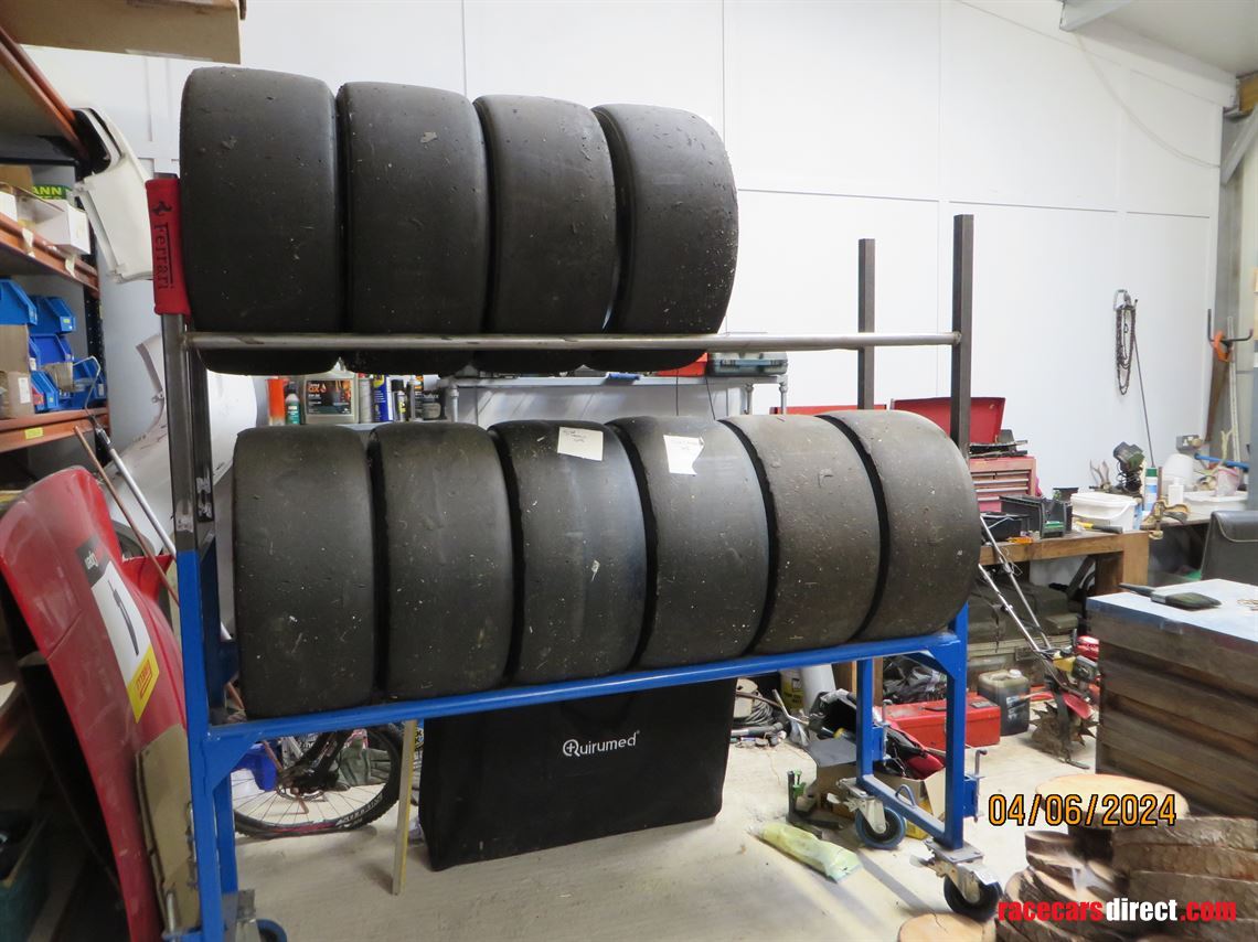 bmw-m3-gt4-genuine-factory-motorsport-car