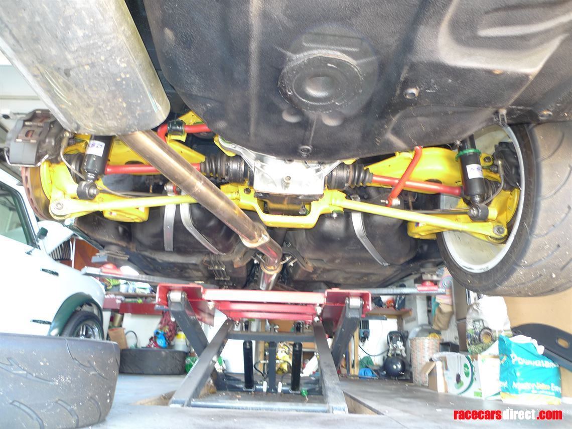 1995-bmw-e36-30l-m3-gt-track-day-car