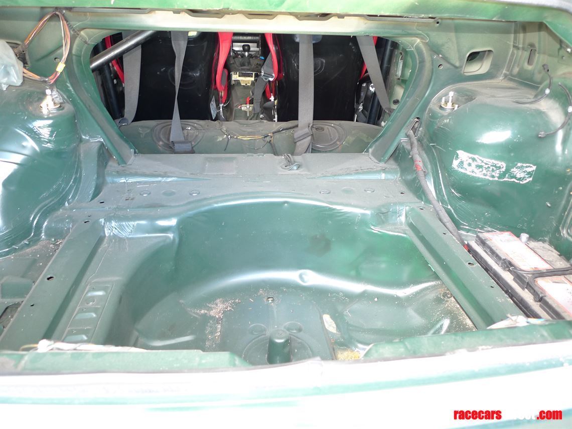 1995-bmw-e36-30l-m3-gt-track-day-car