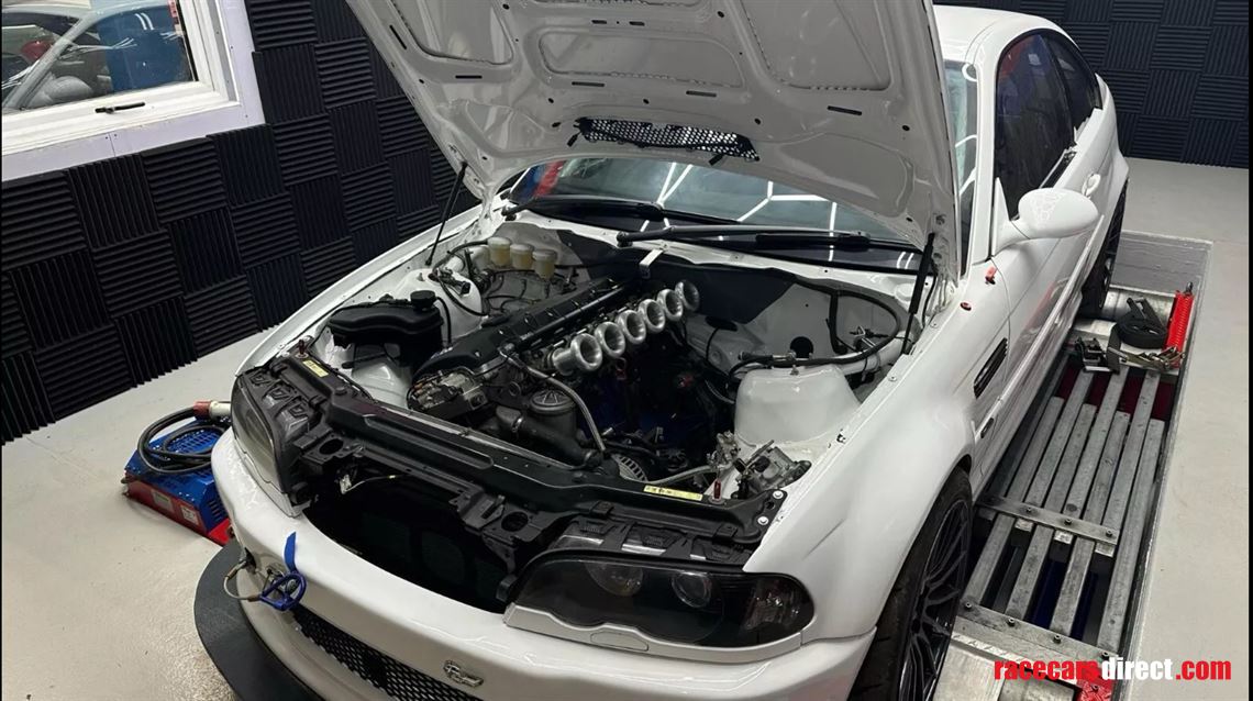 stunning-as-new-e46-m3-race-car