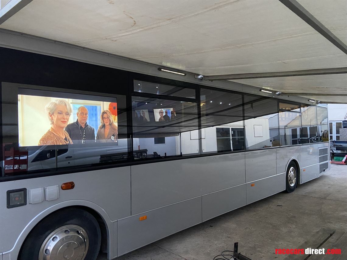 man-evolution-luxury-coach-9x3-mtr-awning-onl