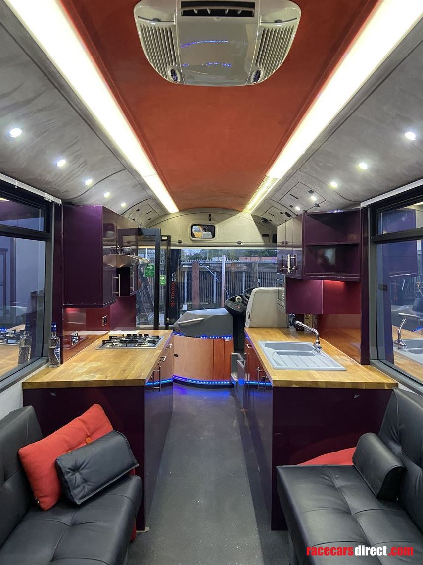 man-evolution-luxury-coach-9x3-mtr-awning-onl