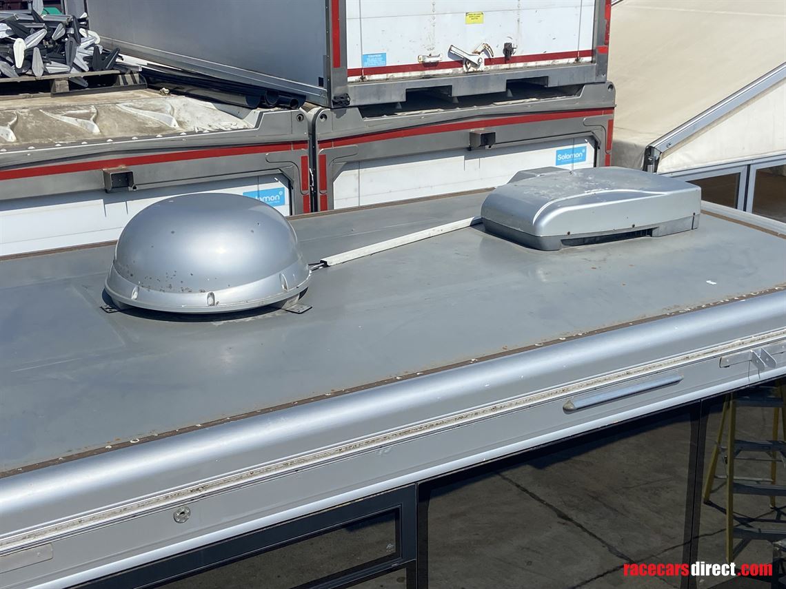 man-evolution-luxury-coach-9x3-mtr-awning-onl