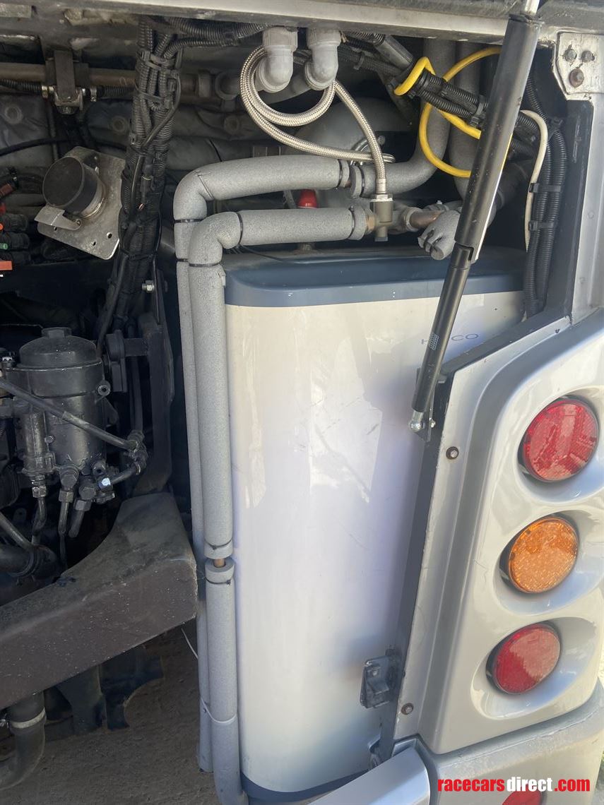 man-evolution-luxury-coach-9x3-mtr-awning-onl