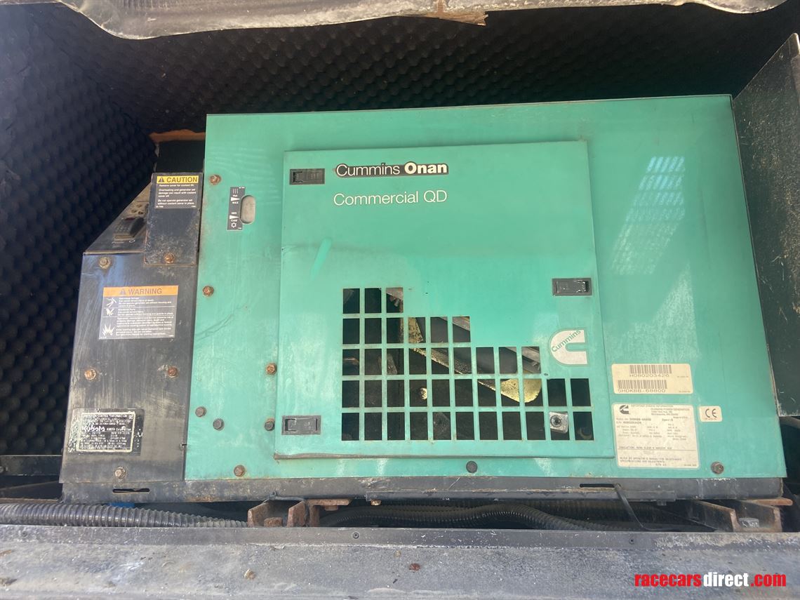 man-evolution-luxury-coach-9x3-mtr-awning-onl