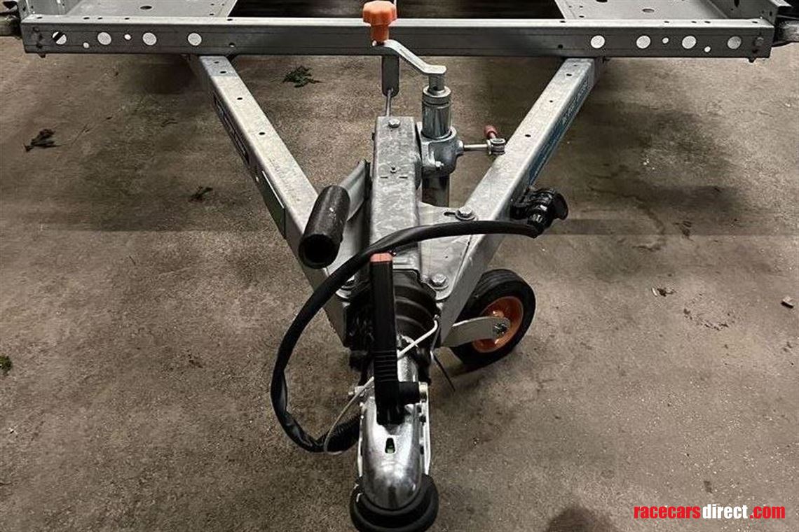 woodford-small-car-trailer---10-x-5-5