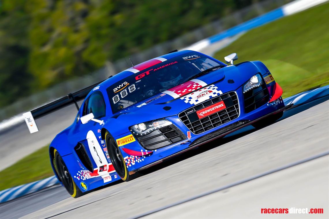 2013-audi-r8-ultra-lms
