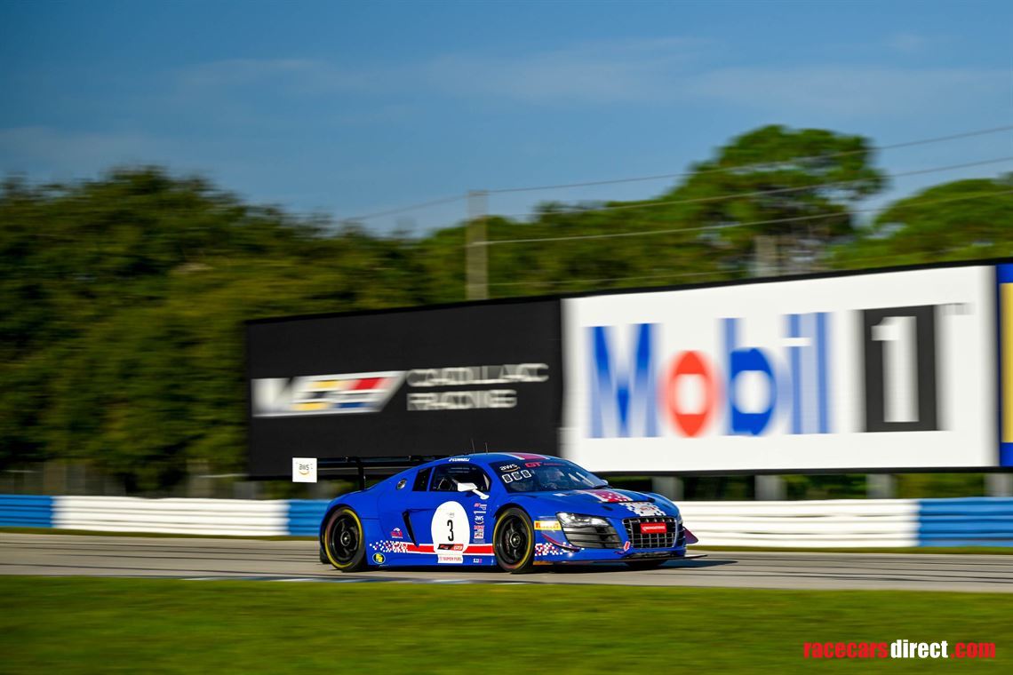 2013-audi-r8-ultra-lms