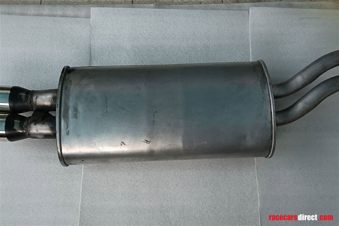bmw-e30-m3-sport-evolution-evo3-rear-silencer