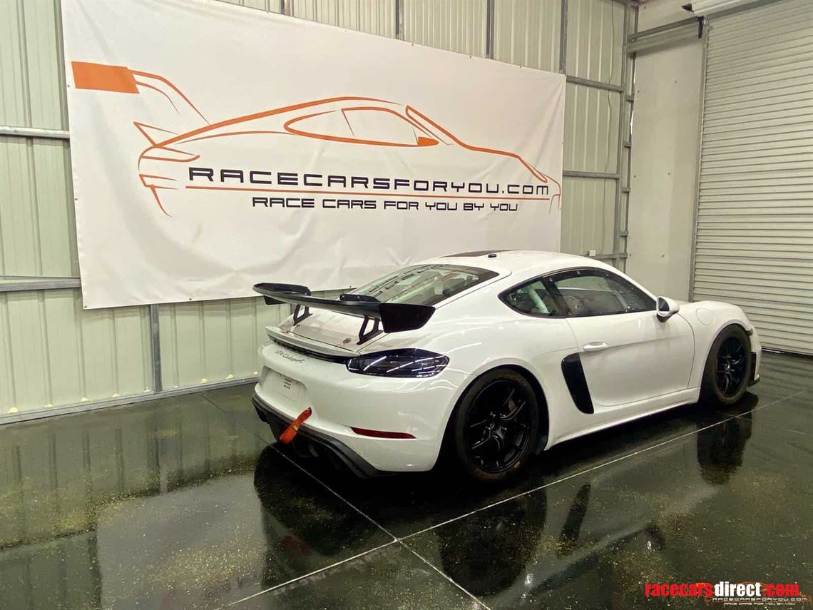 porsche-718-gt4-clubsport-competition