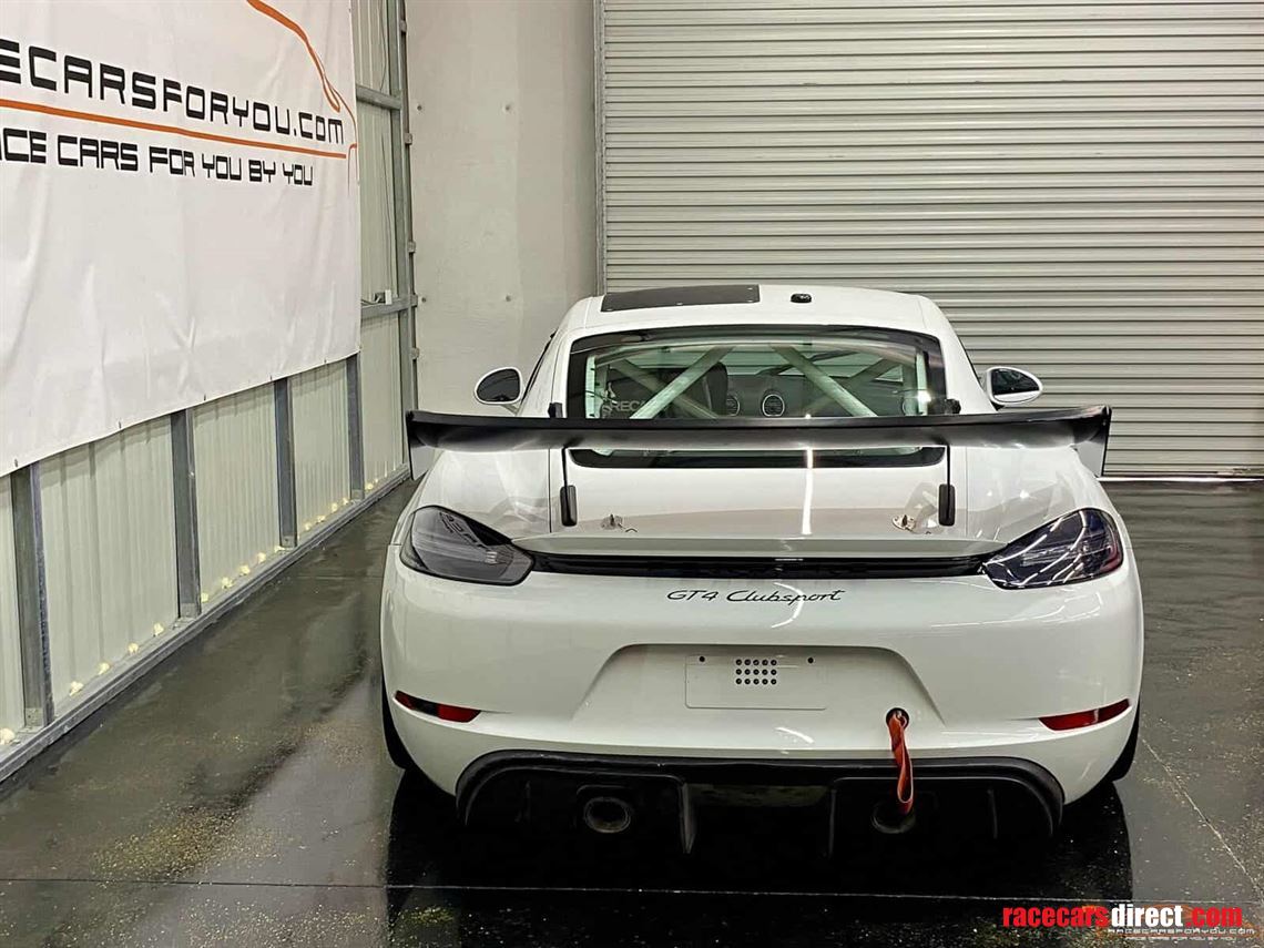 porsche-718-gt4-clubsport-competition