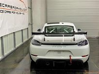 porsche-718-gt4-clubsport-competition