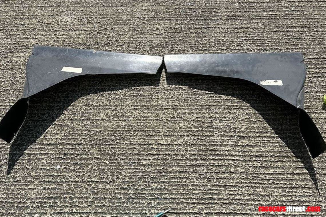 leyton-house-911-front-wing-flaps-end-plates