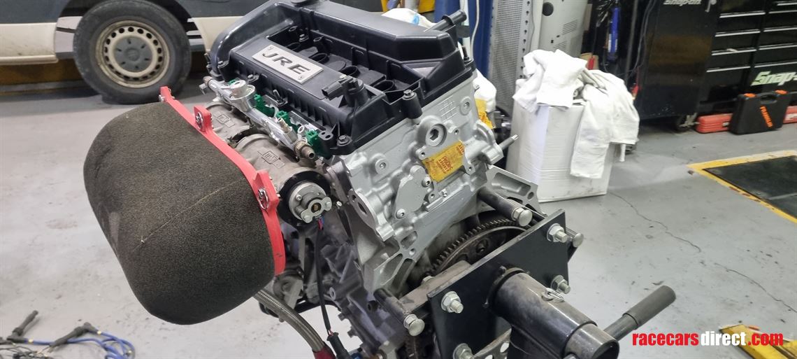 duratec-race-engine-and-drenth-sequential-gbo