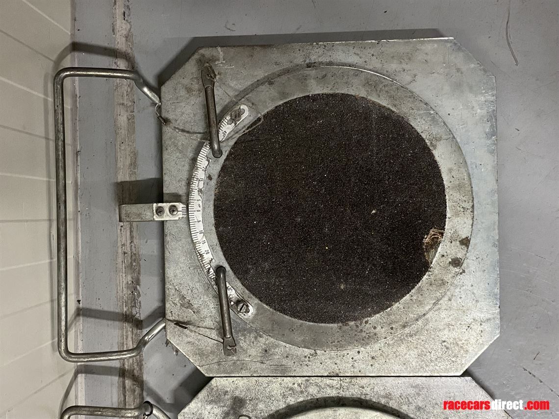 steering-turntables-set-of-4-for-alignment