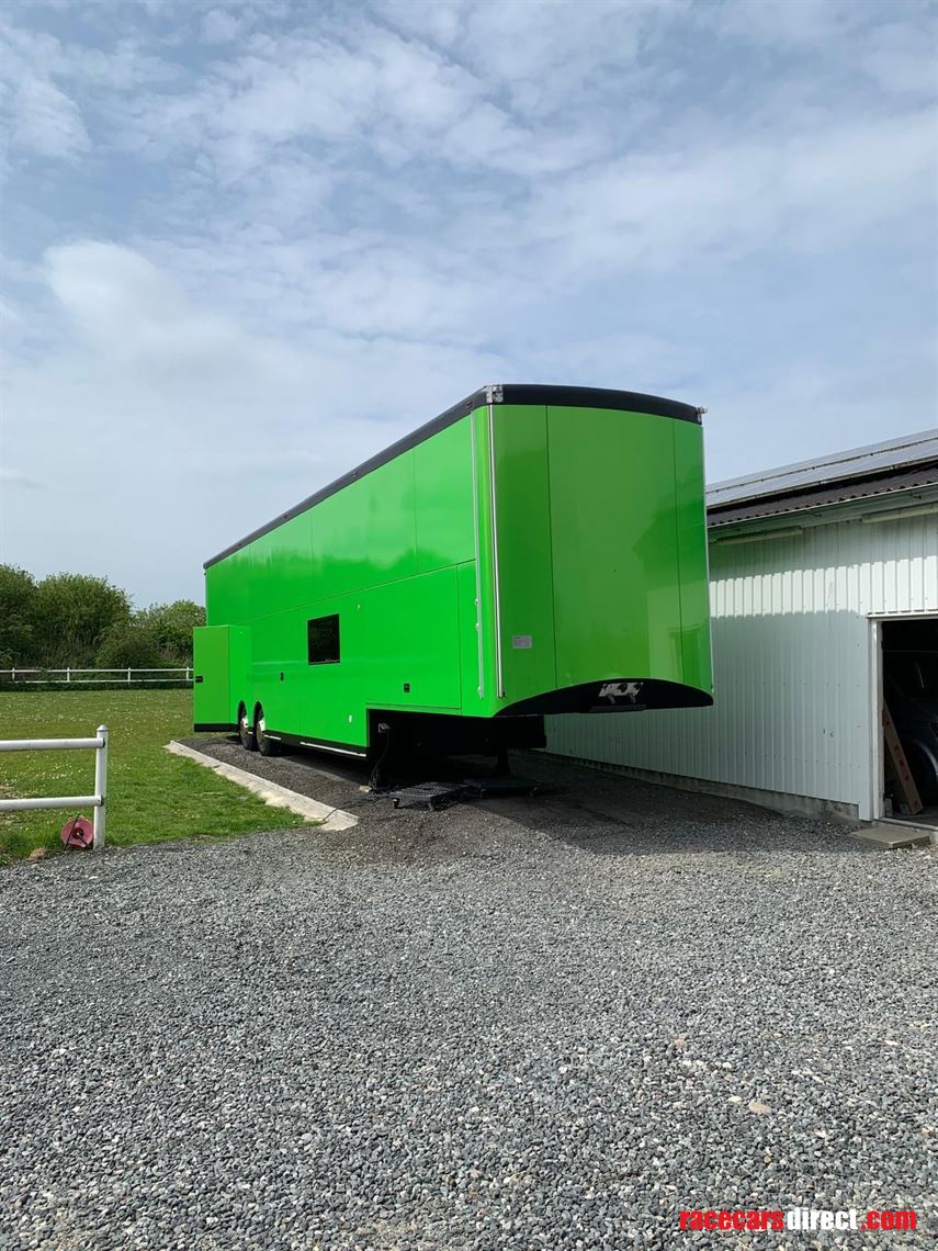 4-cars-living-8m-awning