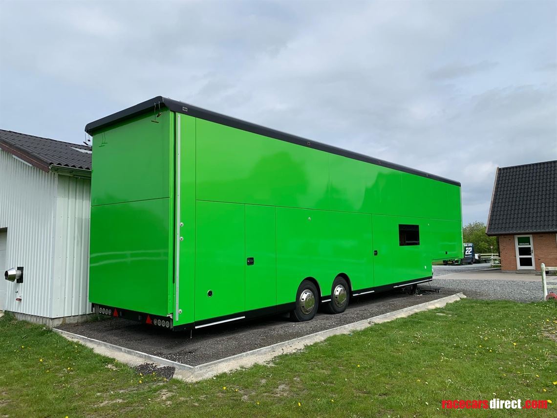 4-cars-living-8m-awning