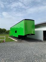 4-cars-living-8m-awning