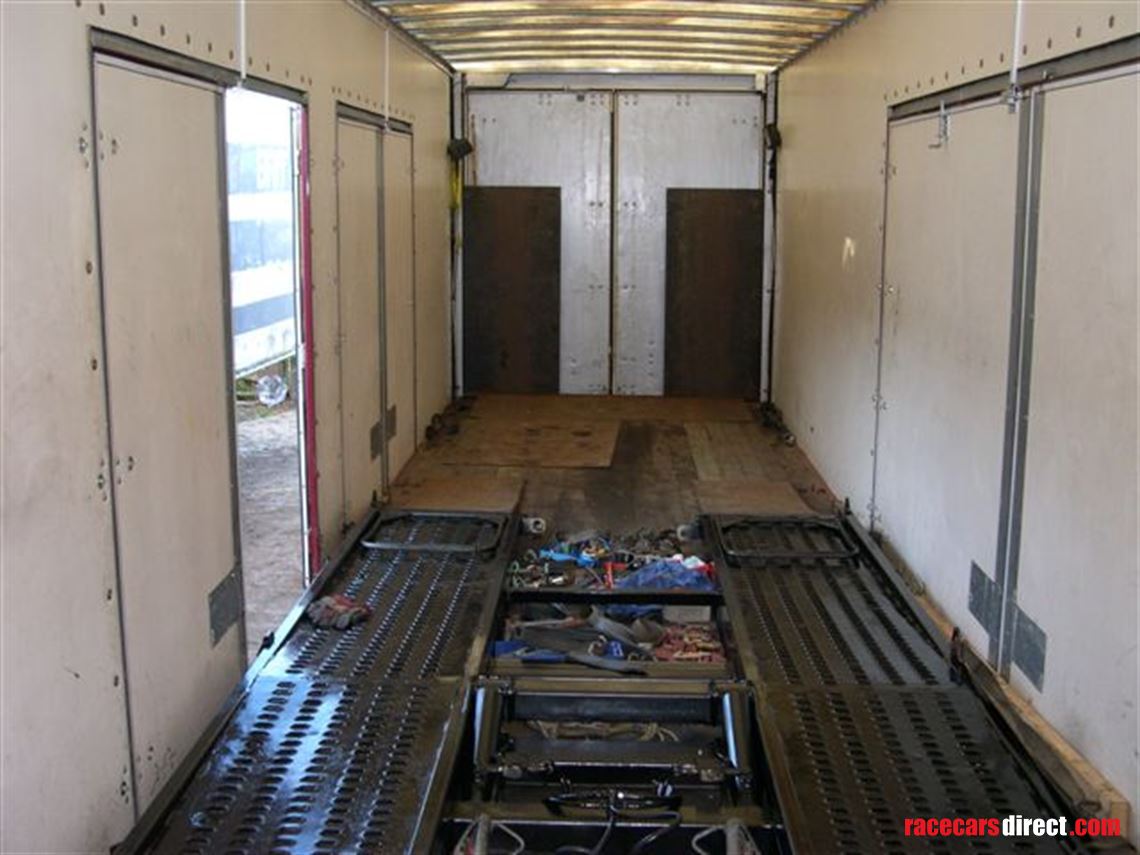 car-vehicle-transporter-artic-tri-axle-traile