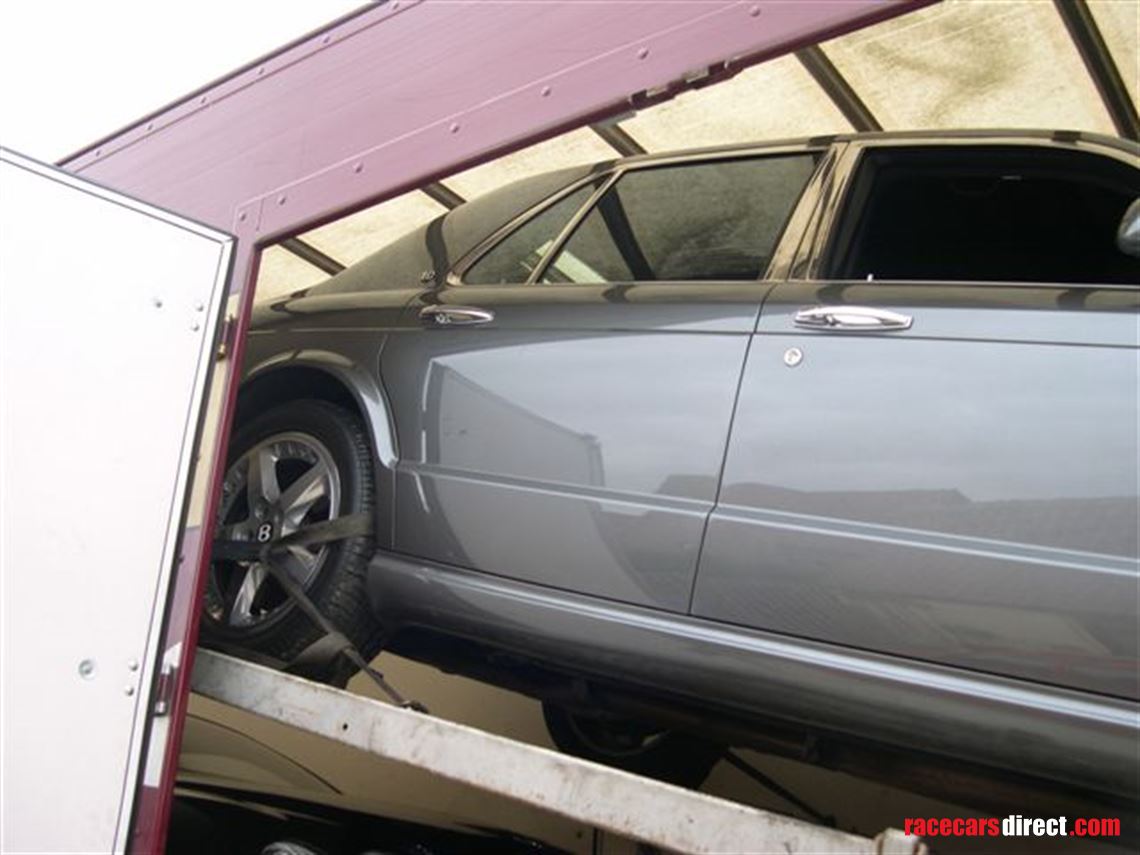 car-vehicle-transporter-artic-tri-axle-traile