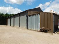 5-bed-house-with-workshops-storage-hgv-access