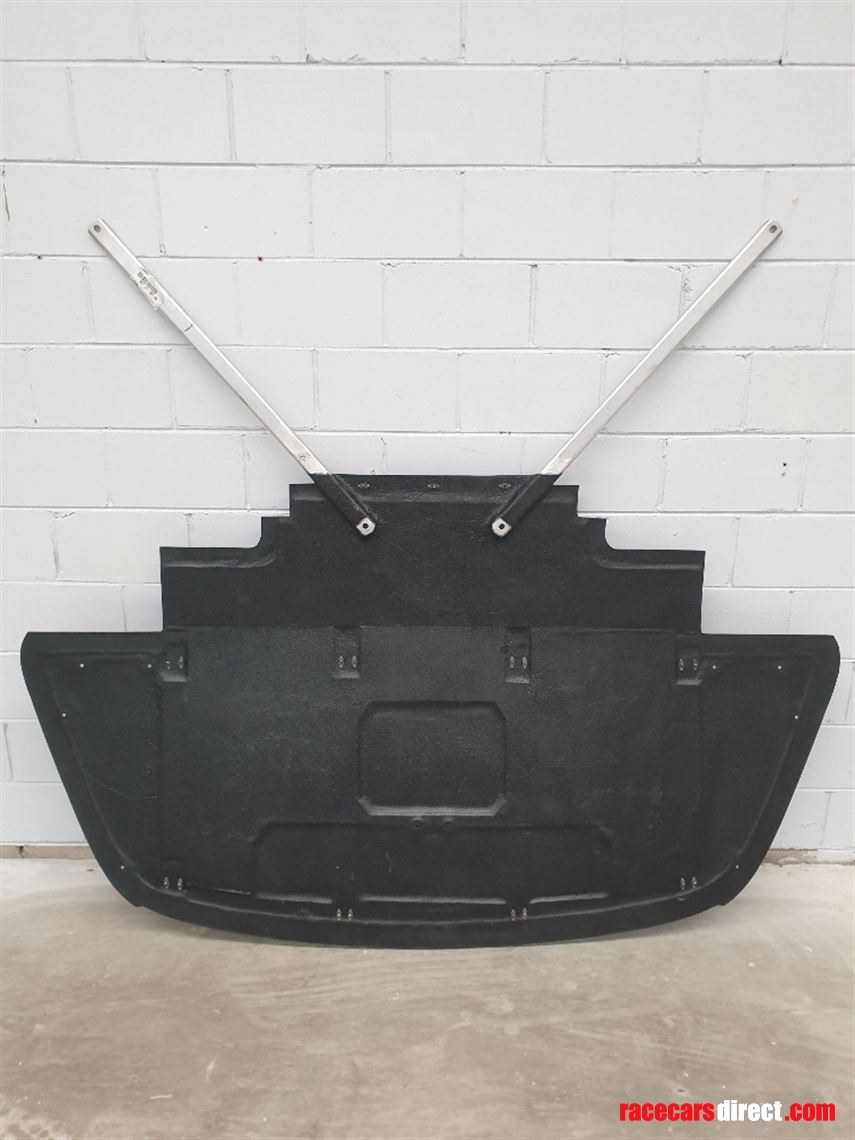 997-gt3r-new-rear-diffuser-2013