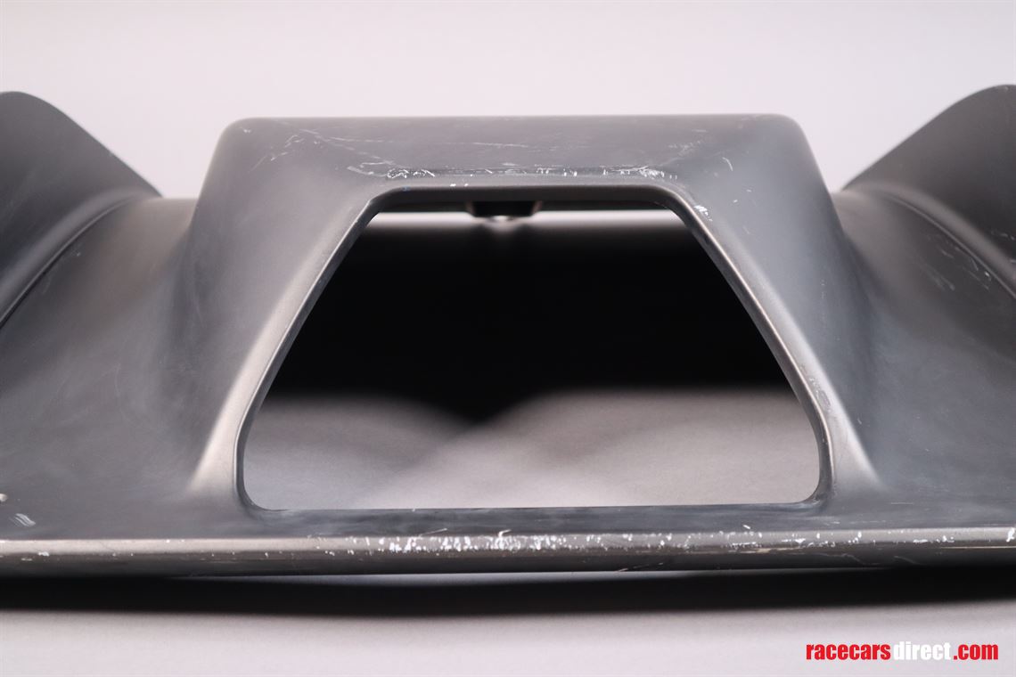 ferrari-f430-rear-diffusor-part-number-677721