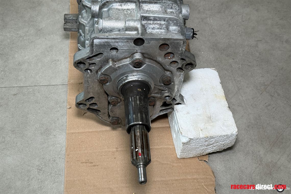 bmw-m3-e30-gearbox-getrag-2655