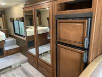 rv-camper-fleetwood-storm